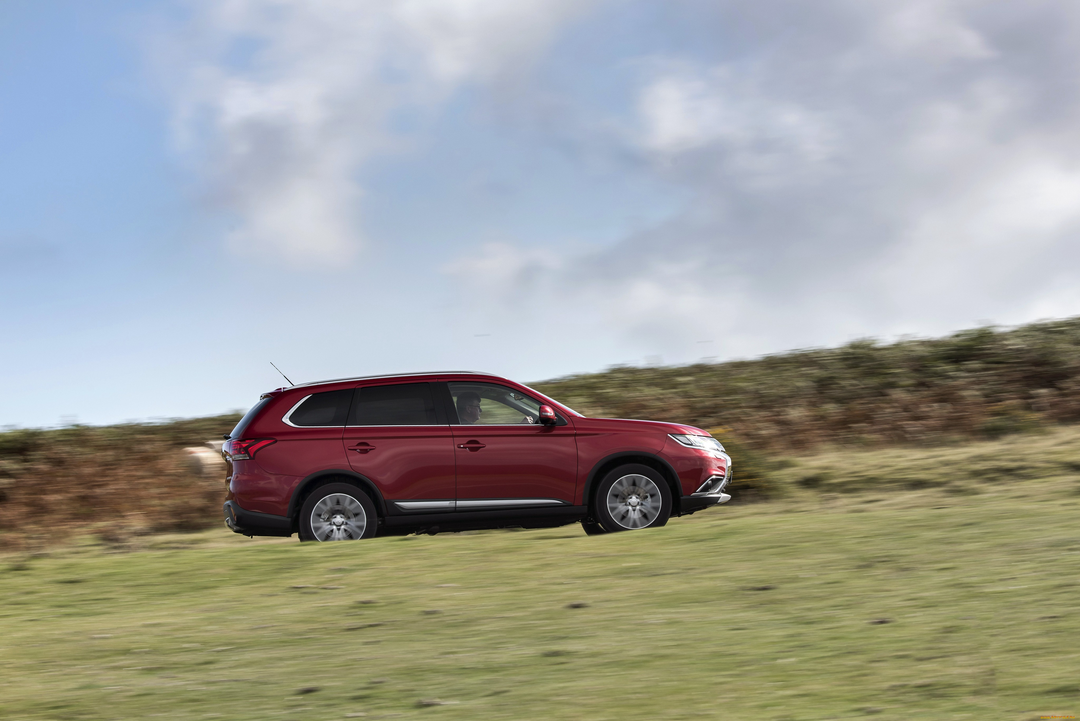 , mitsubishi, 2015, uk-spec, outlander